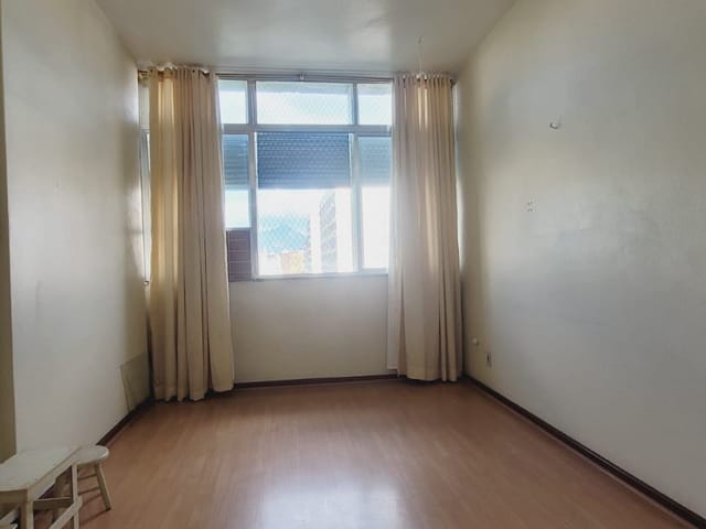 Apartamento 1 quarto e 2 banheiros, à venda, no bairro Centro em Rio de Janeiro