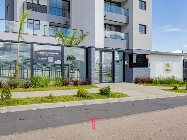 Apartamento com 59m² 2 quartos e 1 banheiro, à venda, no bairro Capão Raso em Curitiba