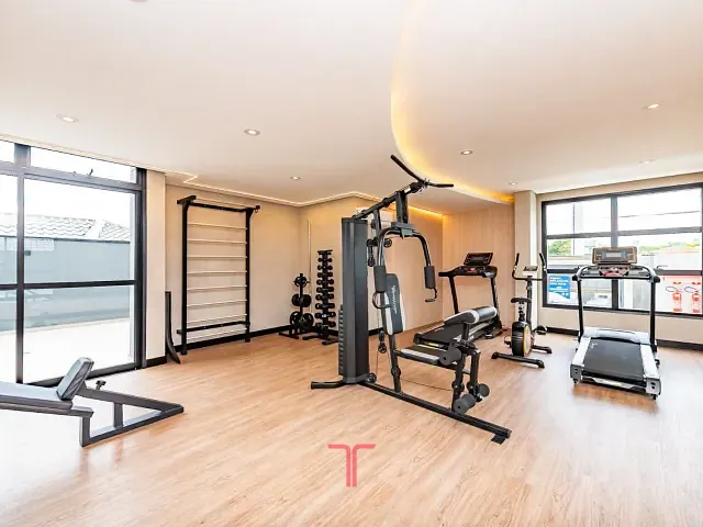 Apartamento com 59m² 2 quartos e 1 banheiro, à venda, no bairro Capão Raso em Curitiba