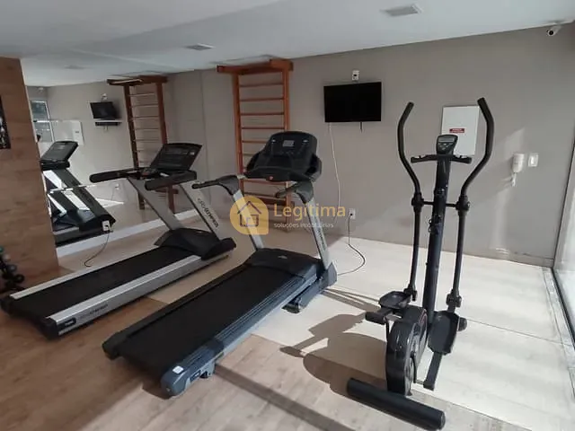 Apartamento 3 quartos e 2 banheiros, para alugar, no bairro Jardim Goiás em Goiânia