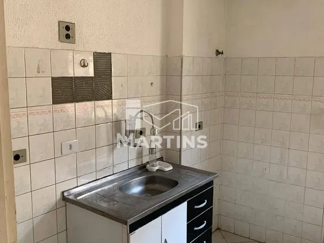 Apartamento com 47m² 2 quartos e 1 banheiro, para alugar, no bairro Jardim Iracema em Taboão da Serra