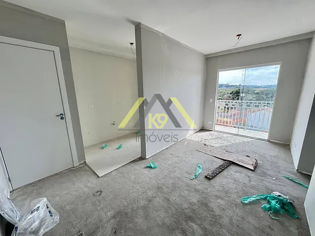 Apartamento 2 quartos e 1 banheiro, à venda, no bairro Colônia Antônio Prado em Almirante Tamandaré