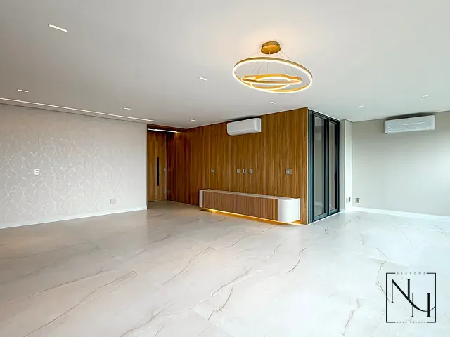 Apartamento com 186m² 4 quartos e 5 banheiros, para alugar, no bairro Jardim Fonte do Morumbi em São Paulo