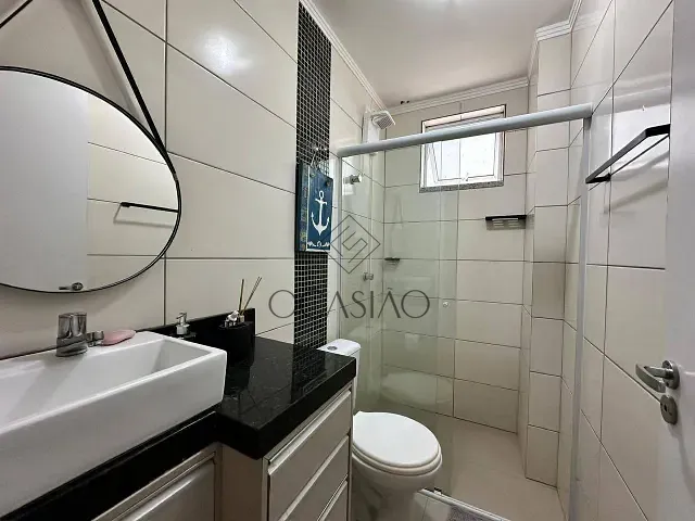 Apartamento 2 quartos e 1 banheiro, para alugar, no bairro Praia Brava de Itajaí em Itajaí