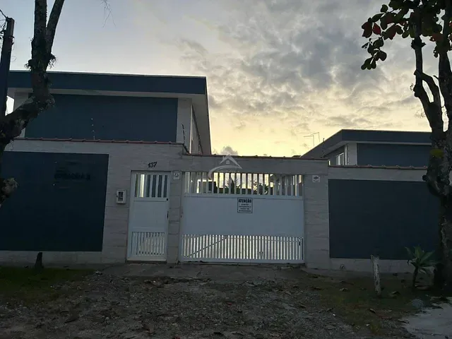 Apartamento com 48m² 2 quartos e 2 banheiros, à venda, no bairro Boraceia em Bertioga