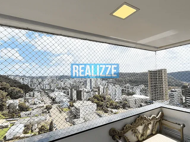 Apartamento com 420m² 3 quartos e 1 banheiro, à venda, no bairro Centro em Marau