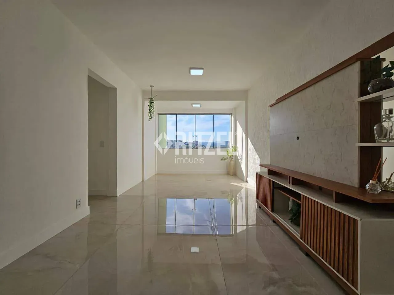 Apartamento, 2 quartos, 70 m² - Foto 2