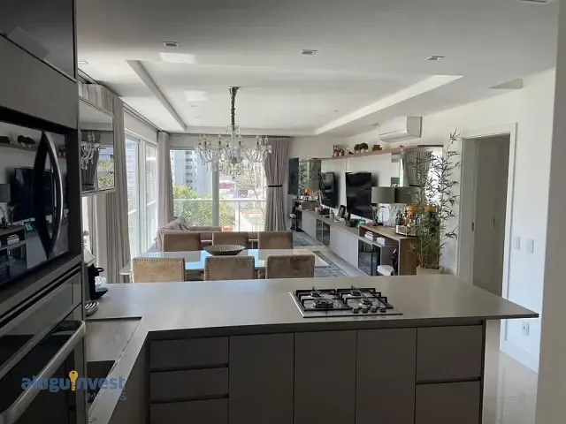 Apartamento 3 quartos e 1 banheiro, à venda, no bairro Centro em Florianópolis