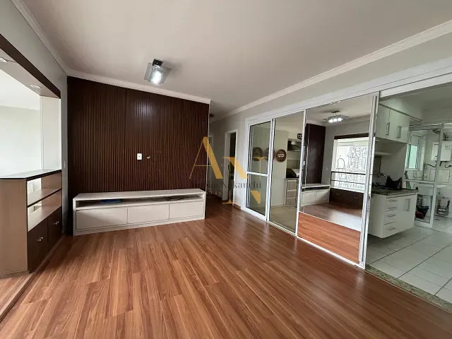 Apartamento 2 quartos e 3 banheiros, à venda ou para alugar, no bairro Chácara Inglesa em São Paulo