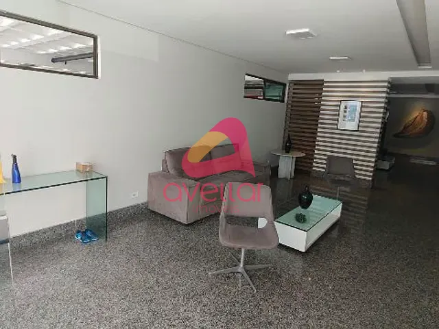 Apartamento 2 quartos e 2 banheiros, para alugar, no bairro Torre em Recife