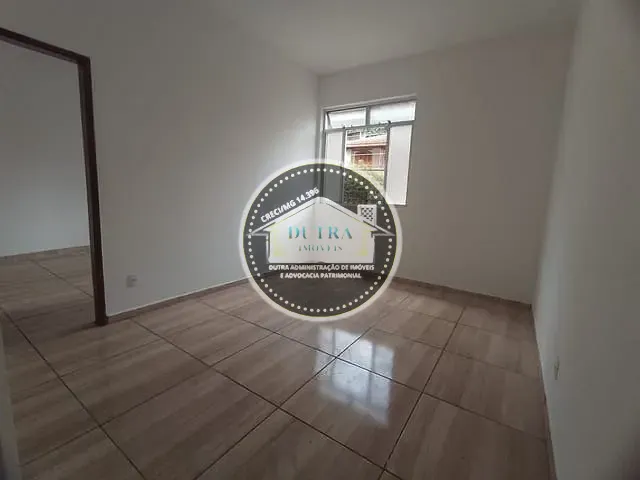 Apartamento 1 quarto e 1 banheiro, para alugar, no bairro Costa Carvalho em Juiz de Fora