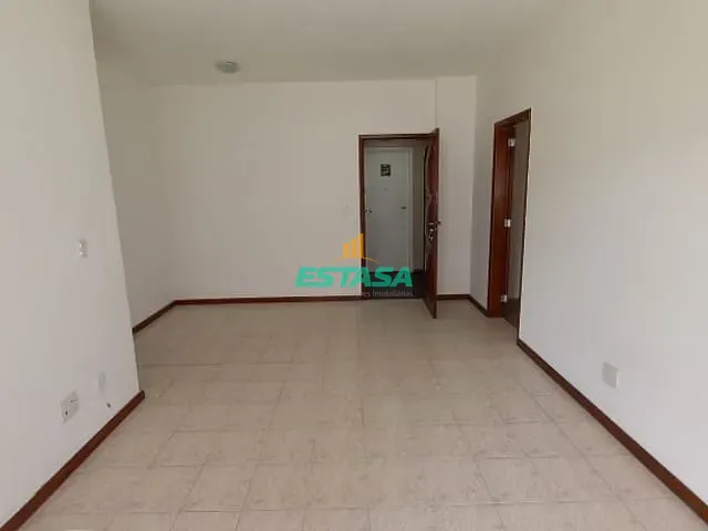 Apartamento 2 quartos e 1 banheiro, à venda, no bairro Freguesia (Jacarepaguá) em Rio de Janeiro