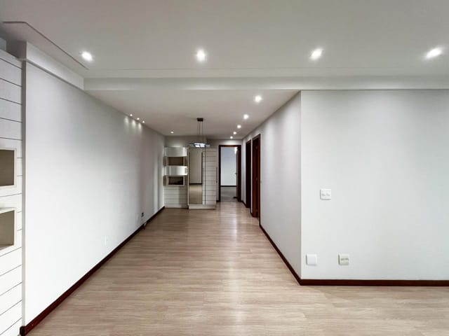 Apartamento 3 quartos e 2 banheiros, à venda, no bairro Parque Residencial Laranjeiras em Serra