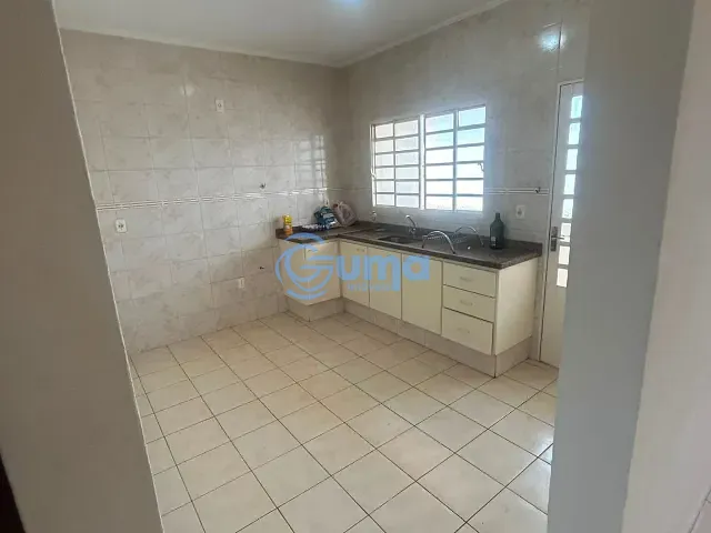 Apartamento 2 quartos e 1 banheiro, para alugar, no bairro Taboão em Bragança Paulista