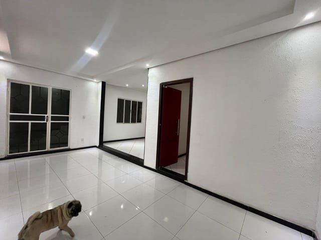 Foto do Casa - Casa para locação, Itatiaia, Araçuaí, MG | Rede Max Imoveis
