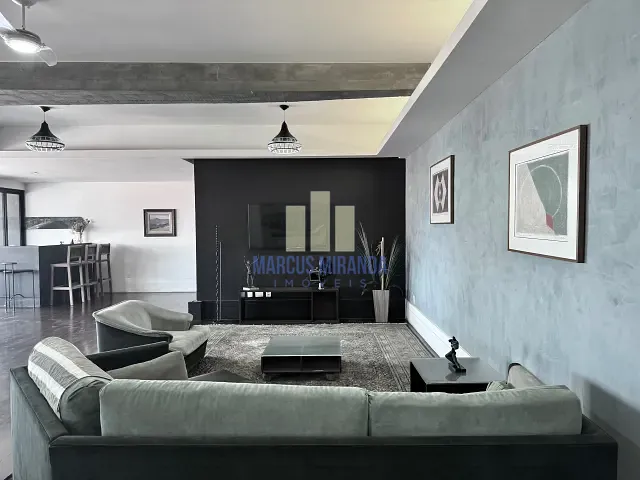 Apartamento com 325m² 4 quartos e 6 banheiros, à venda ou para alugar, no bairro Barra da Tijuca em Rio de Janeiro