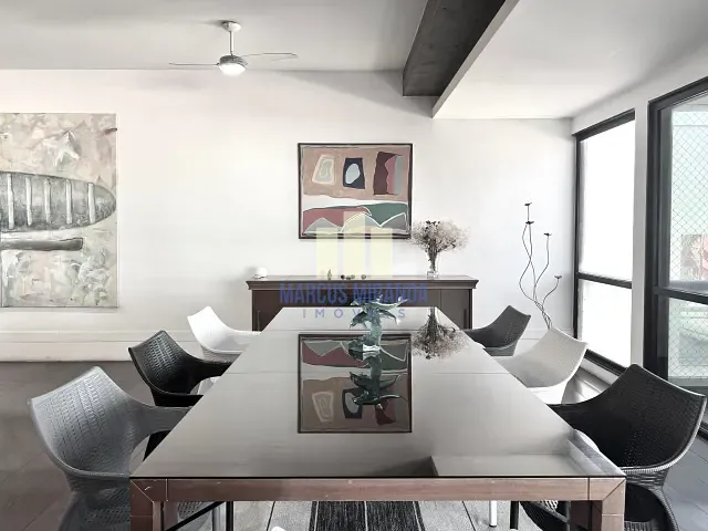 Apartamento com 325m² 4 quartos e 6 banheiros, à venda ou para alugar, no bairro Barra da Tijuca em Rio de Janeiro