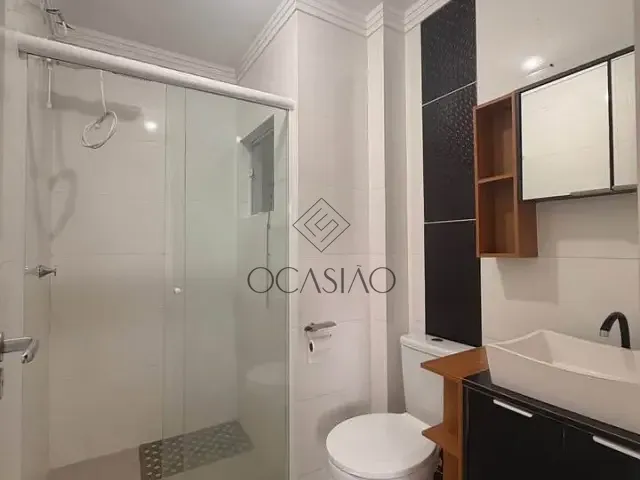 Apartamento 2 quartos e 2 banheiros, para alugar, no bairro Cedro em Camboriú