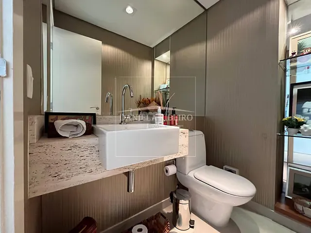 Apartamento 3 quartos e 5 banheiros, à venda, no bairro Gleba Fazenda Palhano em Londrina