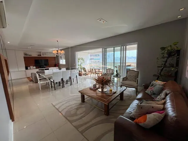 Apartamento 3 quartos e 5 banheiros, à venda, no bairro Gleba Fazenda Palhano em Londrina