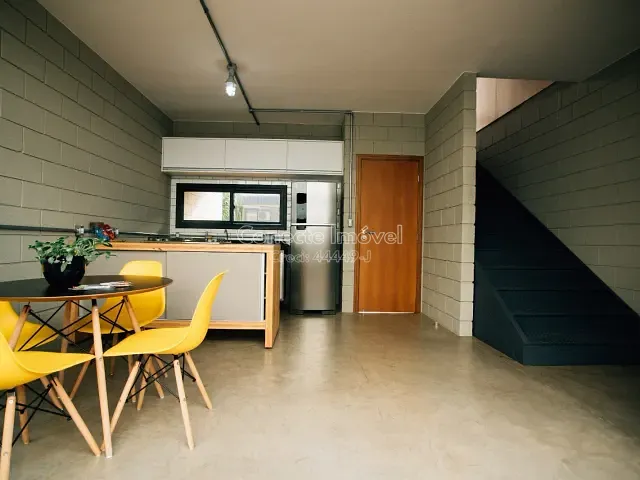 Apartamento 1 quarto e 1 banheiro, para alugar, no bairro Centro em Holambra