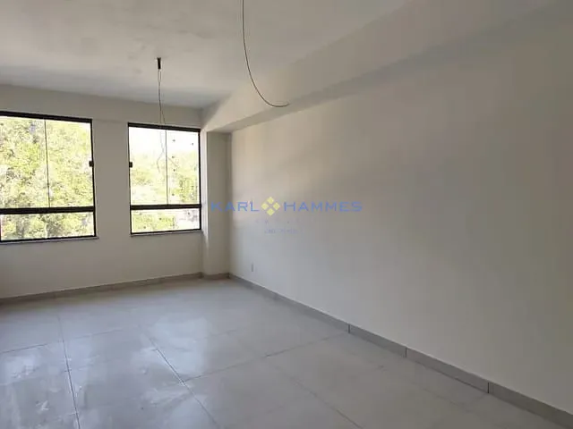 Apartamento com 60m² 1 quarto e 1 banheiro, para alugar, no bairro Corrêas em Petrópolis
