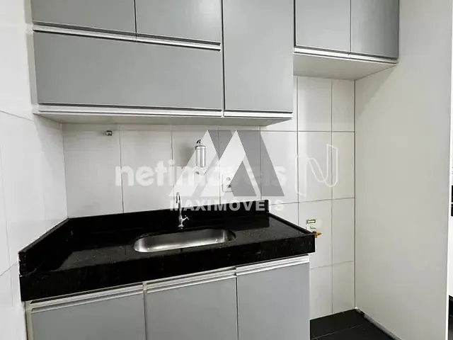 Apartamento 3 quartos e 2 banheiros, à venda, no bairro Buritis em Belo Horizonte