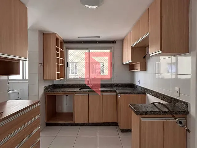 Apartamento com 110m² 4 quartos e 2 banheiros, à venda ou para alugar, no bairro Castelo em Belo Horizonte