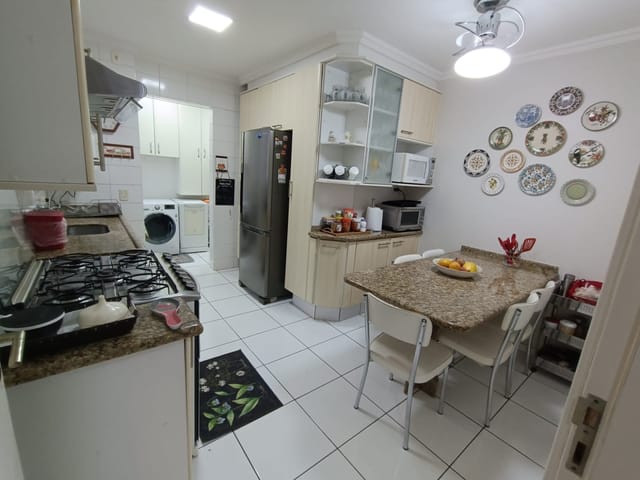 Foto do Apartamento - Apartamento à venda, Condomínio Edifício Le Corbusier, 4 quartos sendo 1 suíte, Gleba Palhano Londrina, PR | Taive