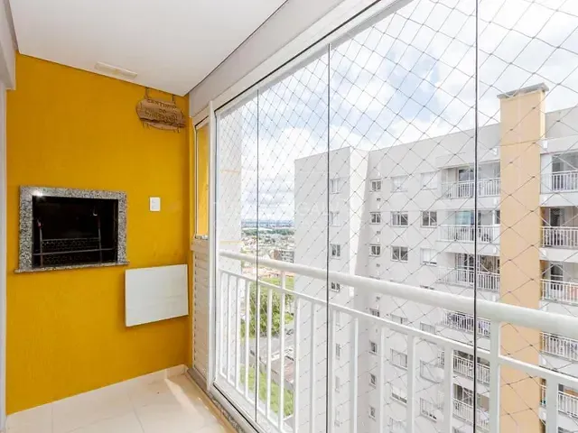 Apartamento com 51m², à venda, no bairro Capão Raso em Curitiba