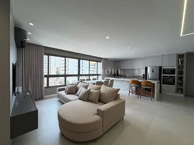 Apartamento com 271m² 3 quartos e 4 banheiros, à venda, no bairro Gleba Fazenda Palhano em Londrina