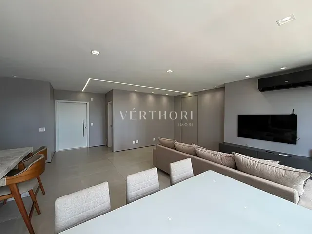 Apartamento com 271m² 3 quartos e 4 banheiros, à venda, no bairro Gleba Fazenda Palhano em Londrina
