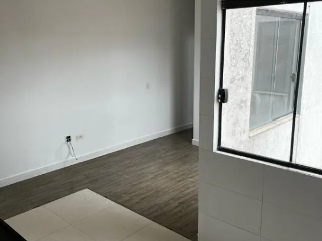 Apartamento 2 quartos e 2 banheiros, à venda, no bairro Campestre em Santo André