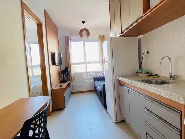 Apartamento 1 quarto e 1 banheiro, para alugar, no bairro Amaralina em Salvador