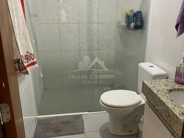 Apartamento 2 quartos e 1 banheiro, à venda, no bairro Recanto da Mata em Juiz de Fora