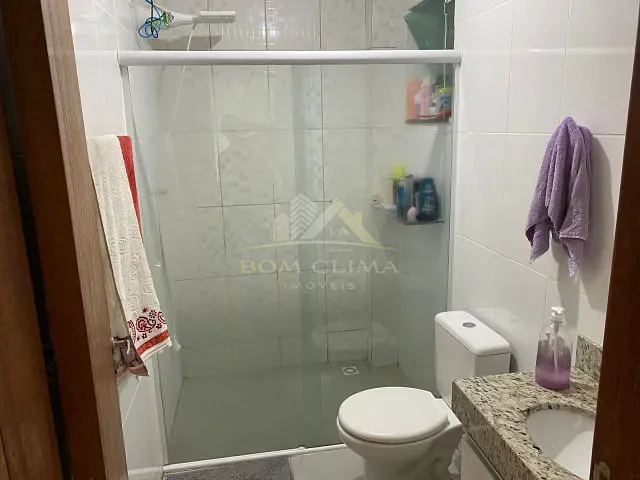 Apartamento 2 quartos e 1 banheiro, à venda, no bairro Recanto da Mata em Juiz de Fora
