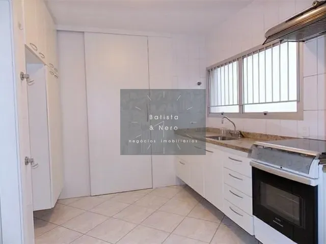 Apartamento com 225m² 3 quartos e 4 banheiros, à venda, no bairro Morumbi em São Paulo