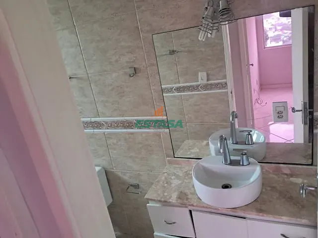 Apartamento 2 quartos e 1 banheiro, à venda, no bairro Freguesia (Jacarepaguá) em Rio de Janeiro