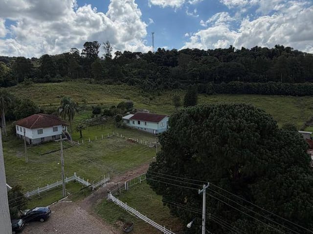 Apartamento 2 quartos e 2 banheiros, à venda, no bairro Centro em Nova Prata
