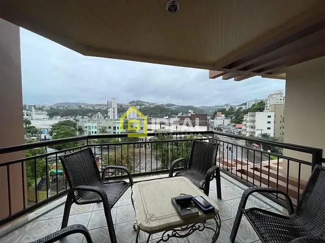 Apartamento 3 quartos e 2 banheiros, à venda, no bairro Centro em Concórdia