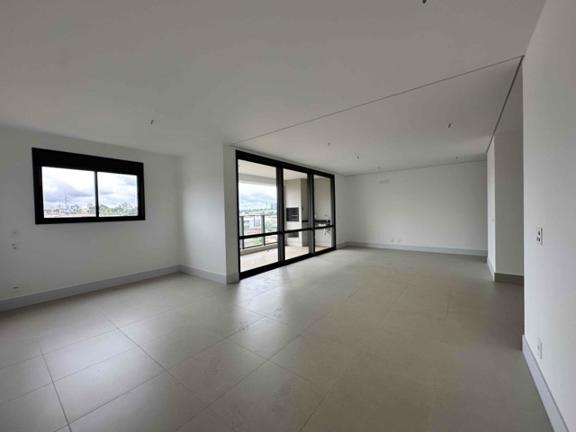 Apartamento com 231m² 2 quartos e 3 banheiros, à venda, no bairro Bela Suiça em Londrina