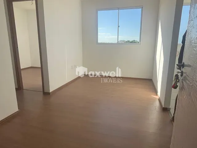 Apartamento 2 quartos e 1 banheiro, para alugar, no bairro Chácaras São Pedro em Aparecida de Goiânia