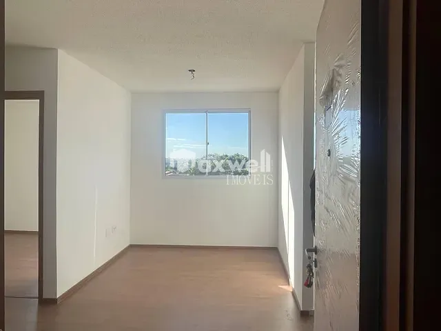 Apartamento 2 quartos e 1 banheiro, para alugar, no bairro Chácaras São Pedro em Aparecida de Goiânia