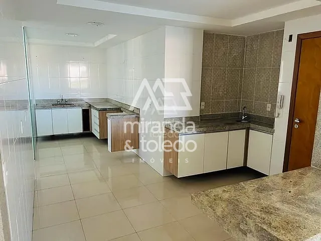 Apartamento com 100m² 3 quartos e 2 banheiros, à venda, no bairro Muquiçaba em Guarapari