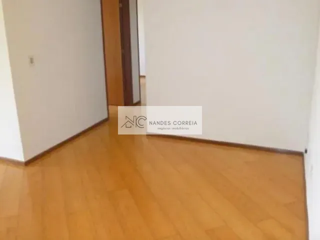 Apartamento 3 quartos e 3 banheiros, à venda, no bairro Centro em Londrina
