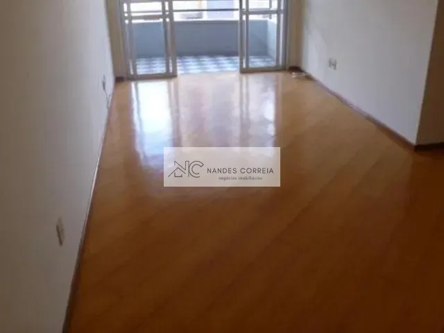 Apartamento 3 quartos e 3 banheiros, à venda, no bairro Centro em Londrina