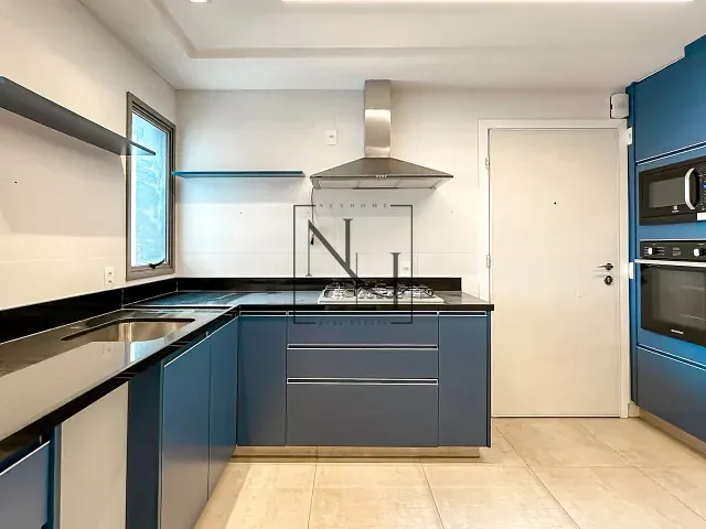 Apartamento com 193m² 3 quartos e 5 banheiros, à venda, no bairro Campo Belo em São Paulo