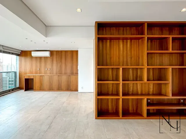 Apartamento com 193m² 3 quartos e 5 banheiros, à venda, no bairro Campo Belo em São Paulo