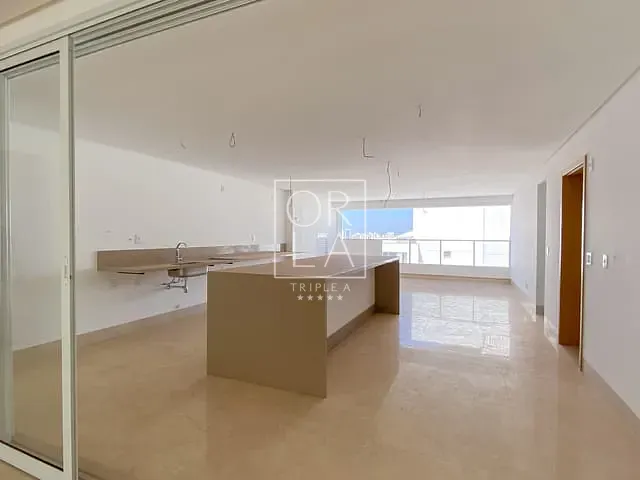 Apartamento 4 quartos e 6 banheiros, à venda, no bairro Setor Marista em Goiânia