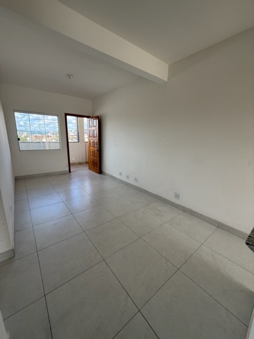 Apartamento 2 quartos e 1 banheiro, para alugar, no bairro Liberdade em Santa Luzia